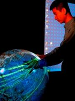 اثربخشی ابلاغ اصل 44  در توسعه جامعه اطلاعاتی ايران 