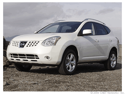هموطن انلاين - Nissan Rogue  در سال 2008 روانه بازار شده و مجهز به فناوري بلوتوث براي تسهيل برقراري ارتباط ميان وسايل الكترونيك است. اين ماشين 21 هزار دلار قيمت دارد.