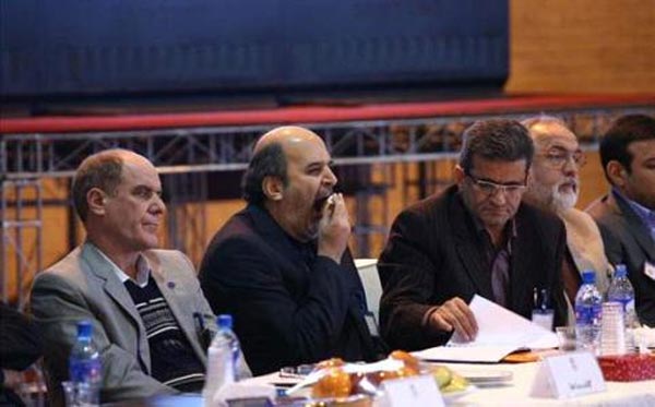 قریب آمد، غریب رفت