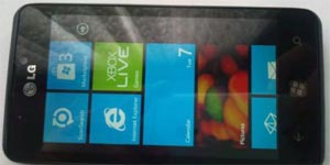 در مورد پردازشگر این گوشی پیش بینی می شود که با یک Snapdragon با سرعت 1GHz مواجه باشیم و حافظه داخلی هم ۸ گیگابایت است و چیپ NFC هم با آن ارایه می شود.